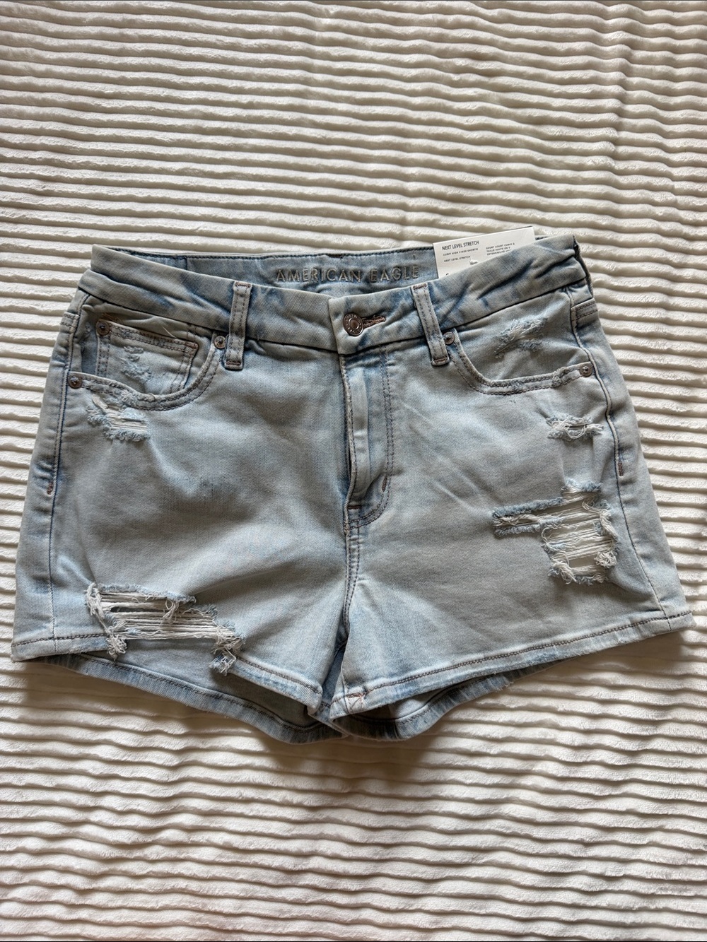 American Eagle Curvy High V Rise Shortie Light Wash Distressed Denim Shorts NWT